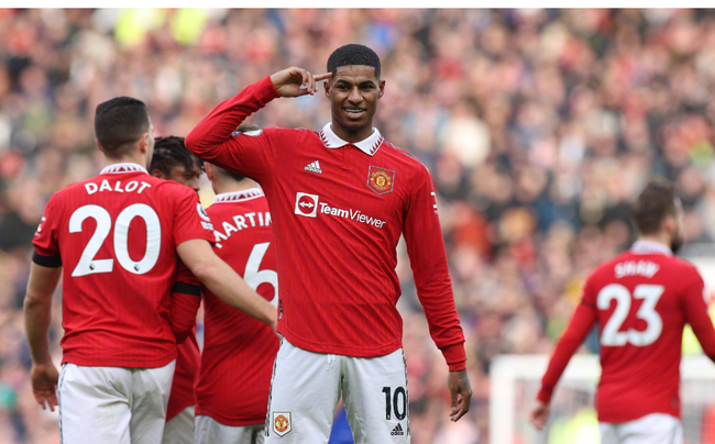 在职业足球 在职业足球